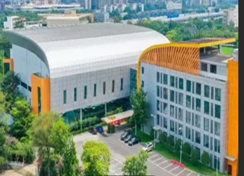 成都市全國重點乒乓球運動學(xué)校體育館